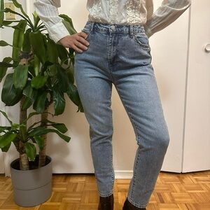 Kensie Studded Light Blue High-Rise Jeans , size 10